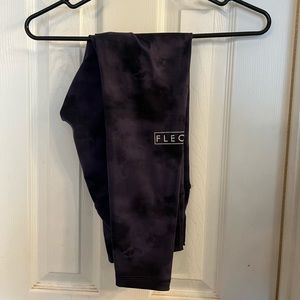 Fleo El toro 25 in. Color enchanted